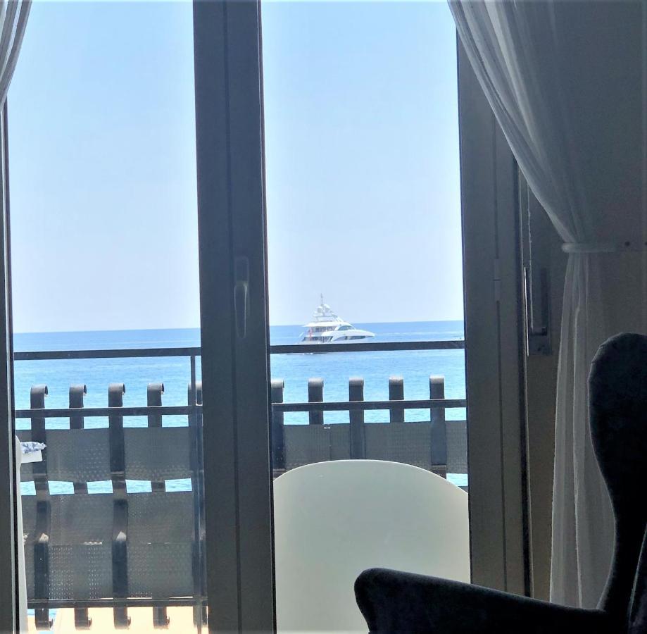 Апартаменты Vacanzenaxos - Casa Frontemare Джардини-Наксос Экстерьер фото